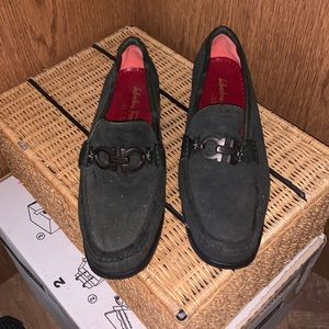 Salvatore ferragamo vintage loafer size 8